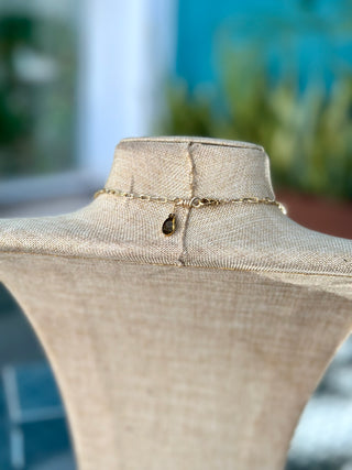 Niru Musa Stone & Leaf Necklace