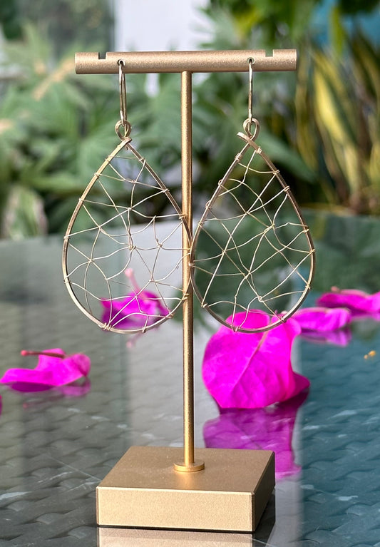 Eno Ayensuah Wire Earrings