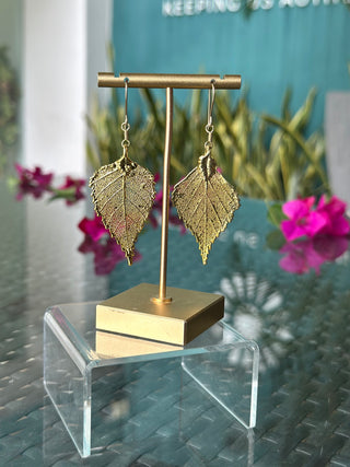 Aku Sika Leaf earrings