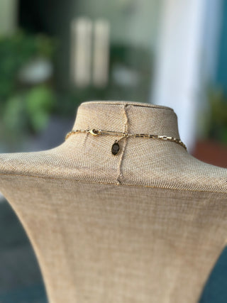 Tiwaa kumi Stone & Leaf Necklace