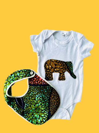 Dromo baby onesie & bib
